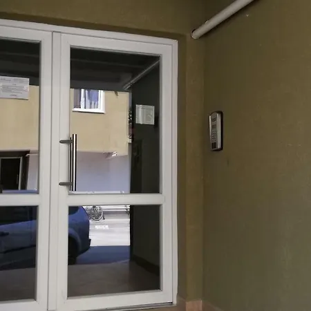 Ada Apartment